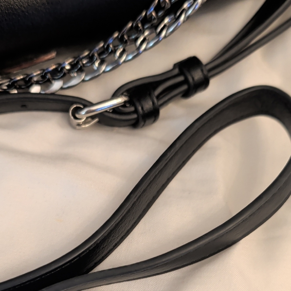 Steve Madden Black Shoulder Bag with Silver Chain - Picture 4 of 11